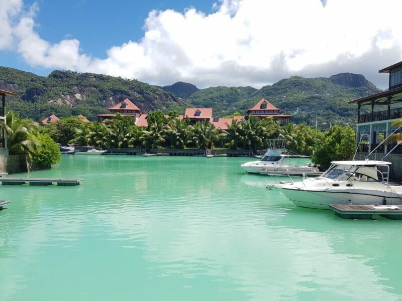 Elite Residences, Eden Island