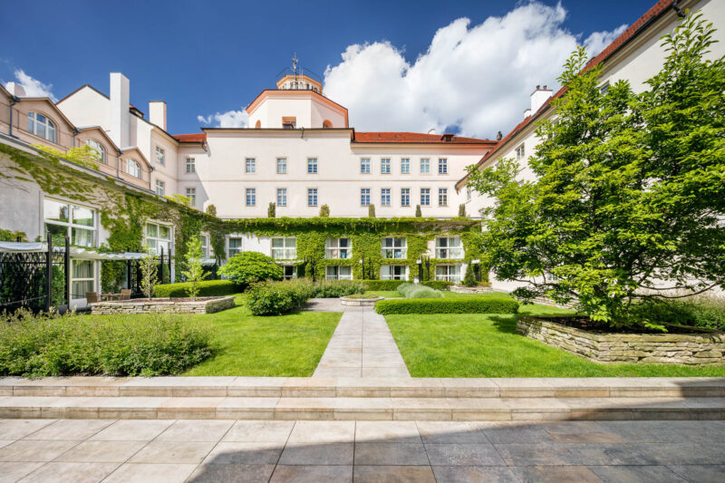 Mandarin Oriental, Prague